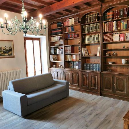 Casa Remo - Dolce Soggiorno Nella Piazza Di Greve Greve in Chianti Buitenkant foto